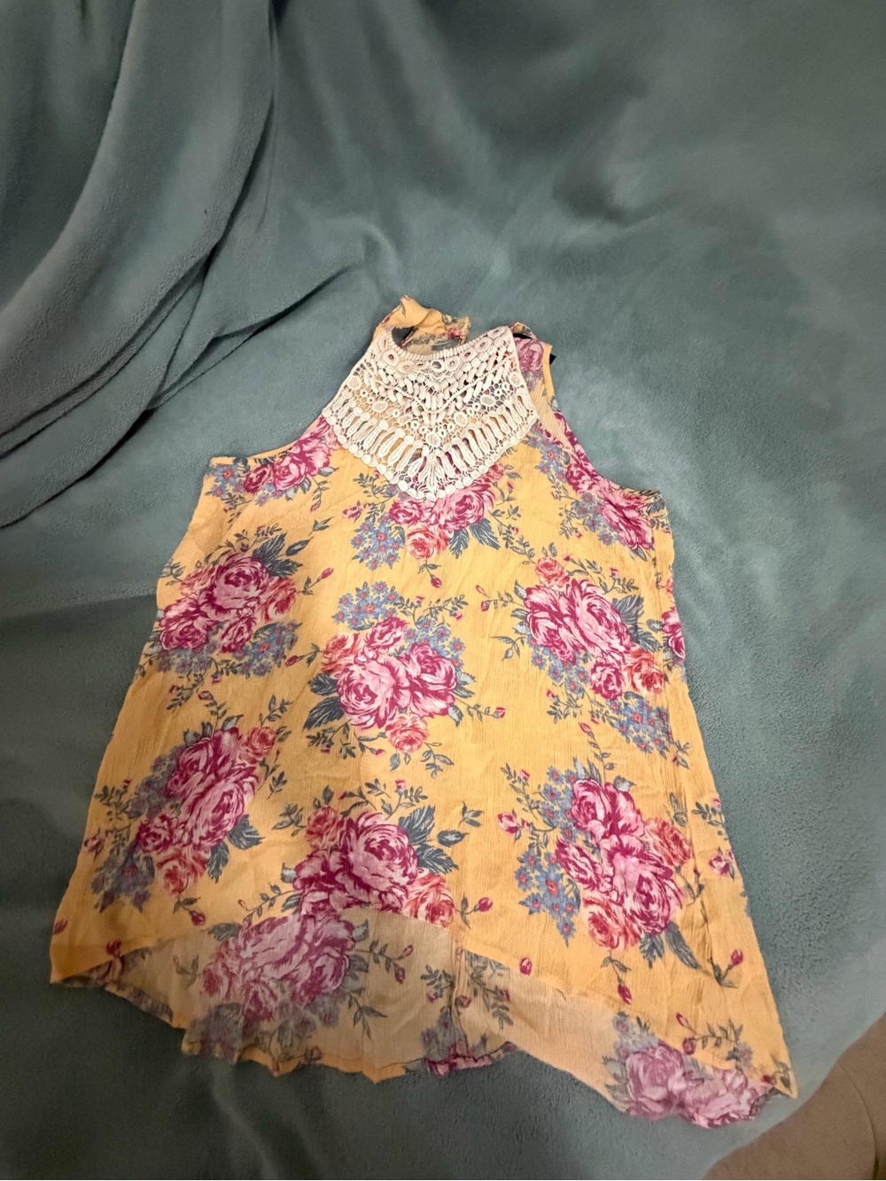 Sleeveless Yellow Floral Crochet-Neck Women's Top
